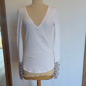 We The Free People White Long Sleeve V-Neck Top